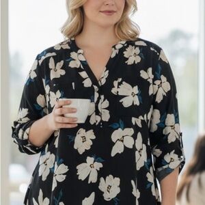 NWT Torrid Harper Saint Floral Georgette Blouse | Size 2 (2X) | Black & Ivory